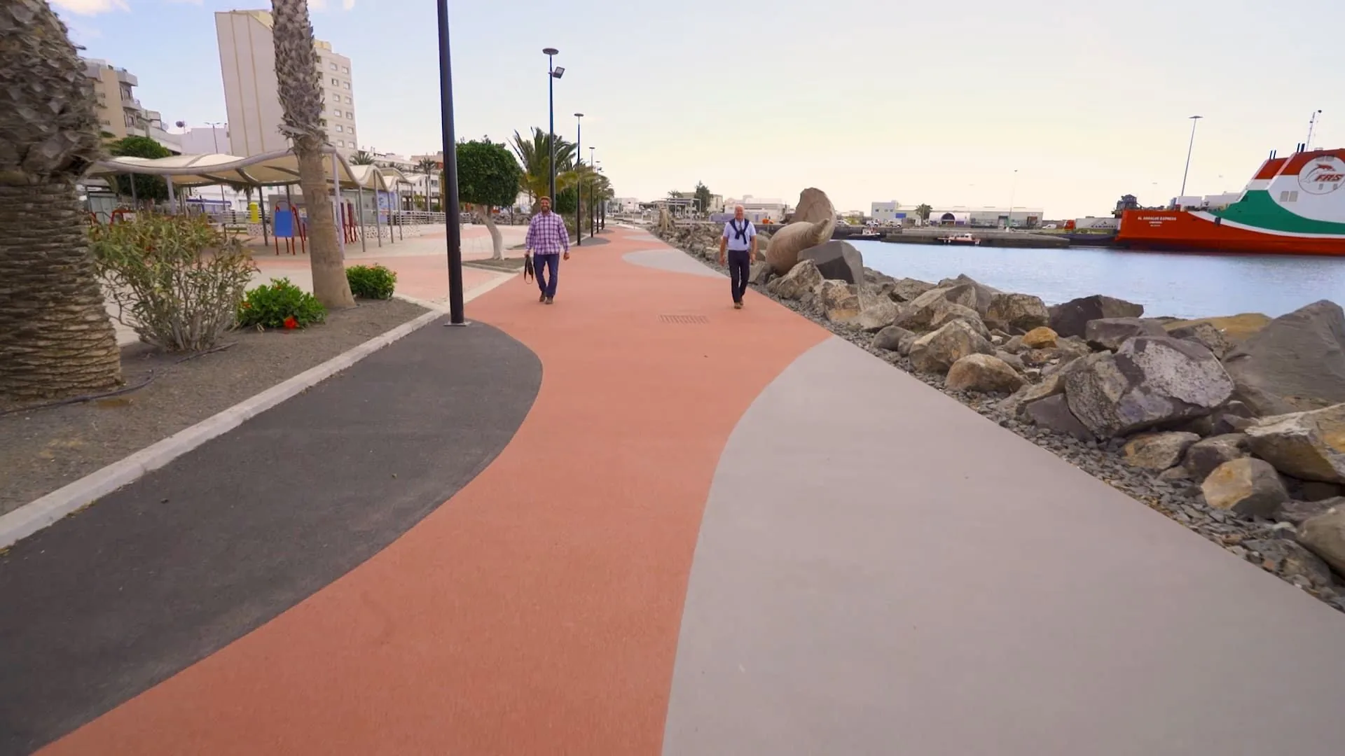 Paseo Marítimo de Puerto del Rosario — imagen 1 de 3